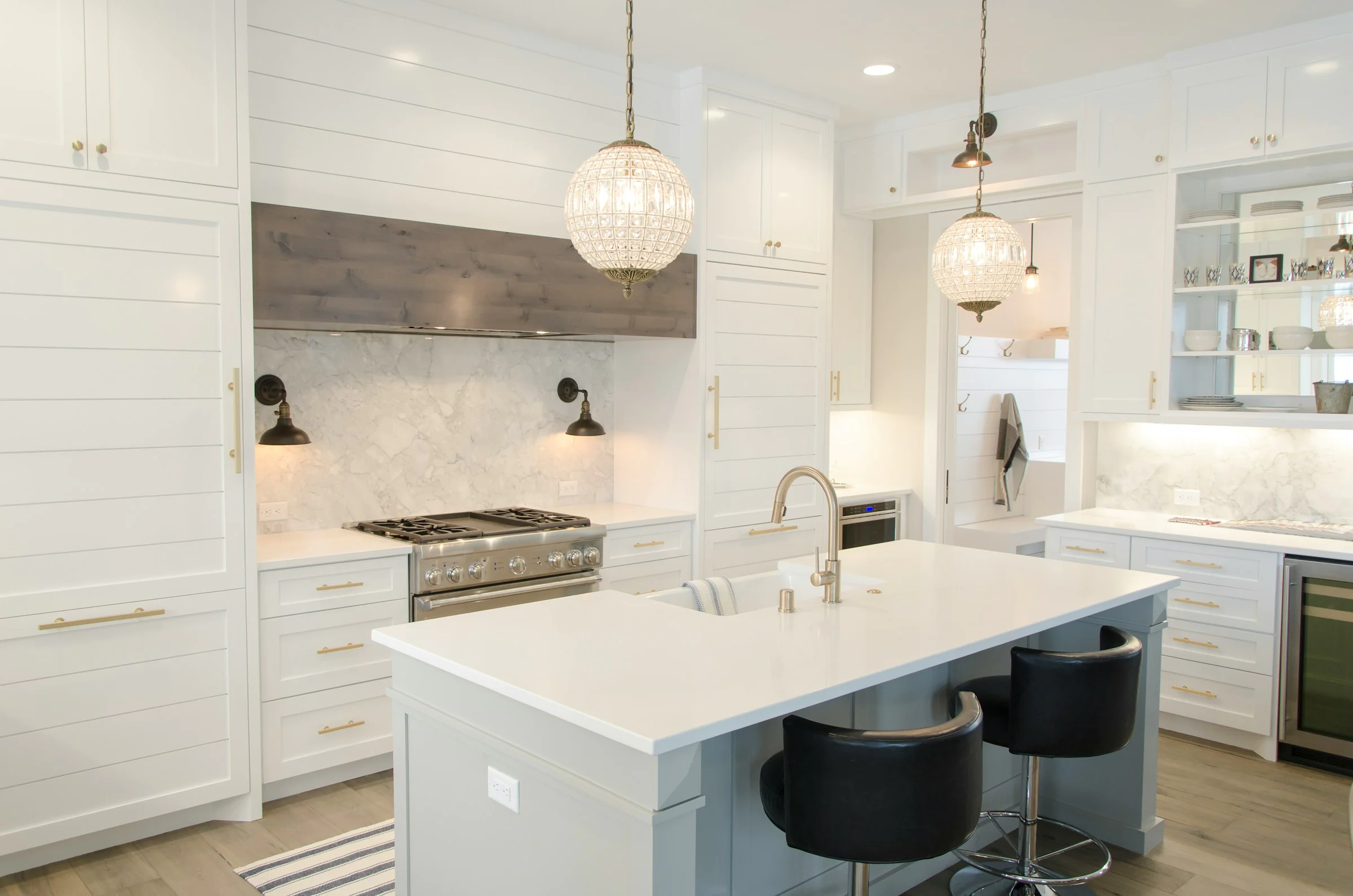 Professional renovation services by Global Company